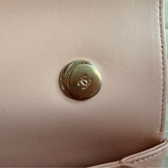 Chanel Trendy CC Pink Quilted Handbag - Picture 11 of 14